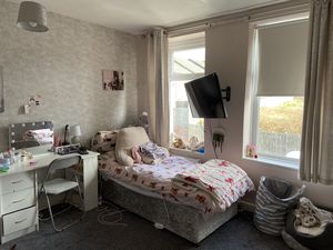 Photo 6- click for photo gallery